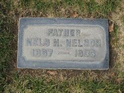 Nels Hellick Nelson 