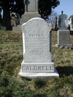 Harriet Elizabeth “Hattie” <I>Williamson</I> Caldwell 