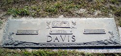 Oliver Clyde Davis 