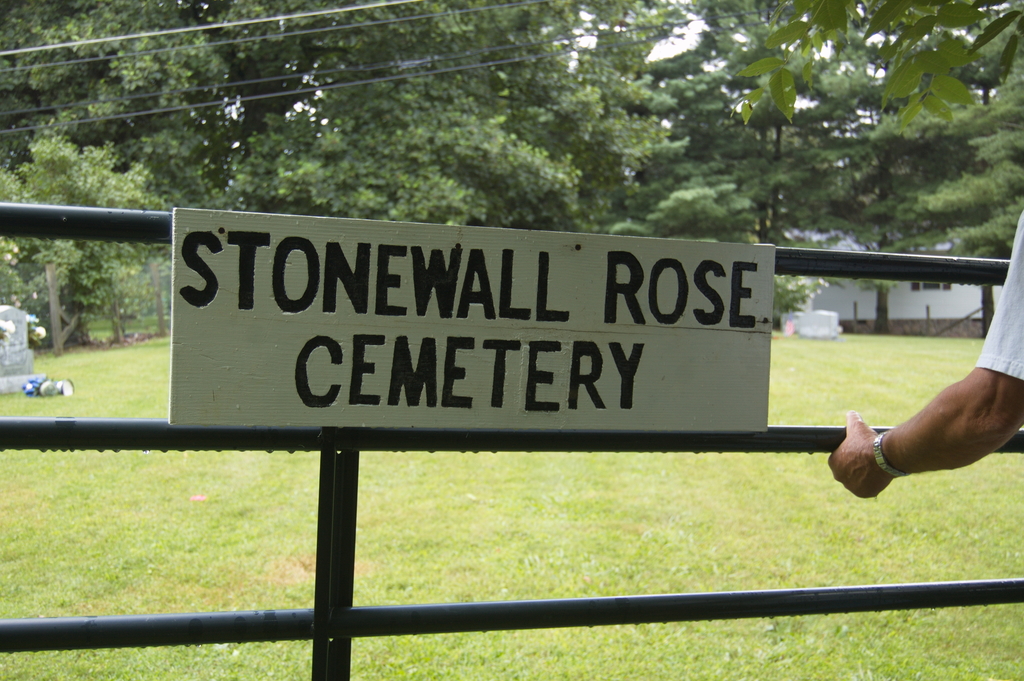 Stonewall Rose Cemetery