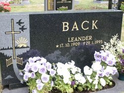 Leander Back 