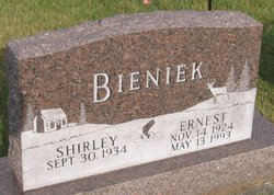 Ernest Joseph Bieniek 