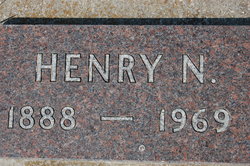 Henry N Urness 