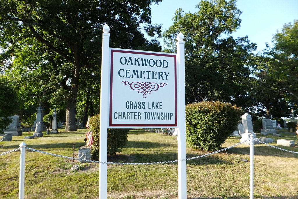 Grass Lake East Cemetery