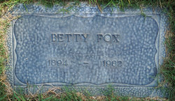 Mary Olive “Betty” <I>Francisco</I> Fox 