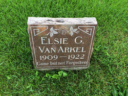 Elsie Grace Van Arkel 