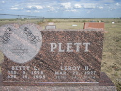 Betty Lee <I>Ray</I> Plett 