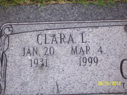 Clara Loretta <I>Moore</I> Graves 