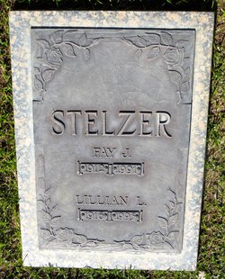 Lillian Louise <I>Stringer</I> Stelzer 