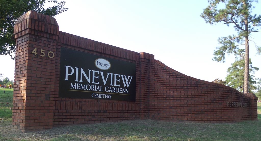 Pineview Memorial Gardens Cemetery