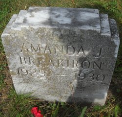 Amanda J Breakiron 