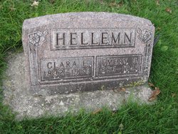 Clara E <I>Loucks</I> Hellemn 