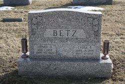 Henry John Betz Jr.