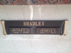 Walter Earl Bradley Jr.