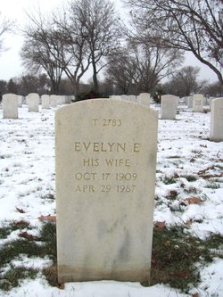 Evelyn E <I>Carlson</I> Canis 