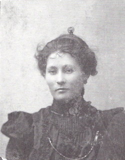 Margaret “Maud” <I>Jones</I> McMillan 