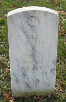 Robert J Aiken 