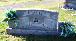 Gladys L. <I>Bussell</I> Bradley 