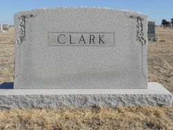 Mary Crittendon “Mollie” <I>Larimore</I> Clark 