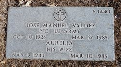 Aurelia E Valdez 