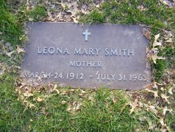 Leona Mary <I>Badgett</I> Smith 
