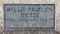Nellie Marie <I>Froelich</I> Dietze 