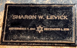Sharon “Sherry” <I>Weisman</I> Levick 