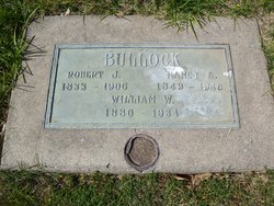 Robert J. Bullock 