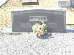 Lola Boyd <I>Brewer</I> Bryant 