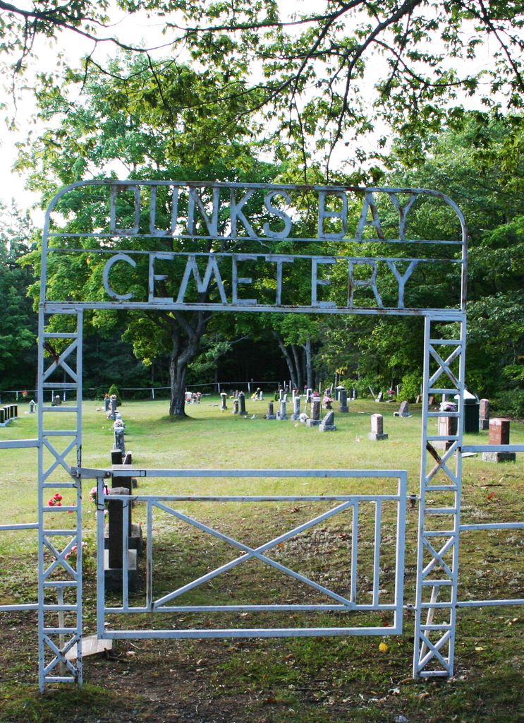 Dunk's Bay Cemetery