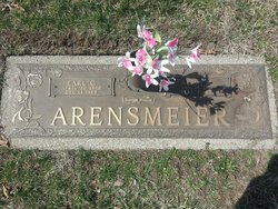 Earl Clarence Arensmeier 