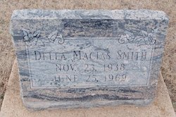 Della <I>Macias</I> Smith 