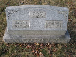 Elizabeth R Fox 