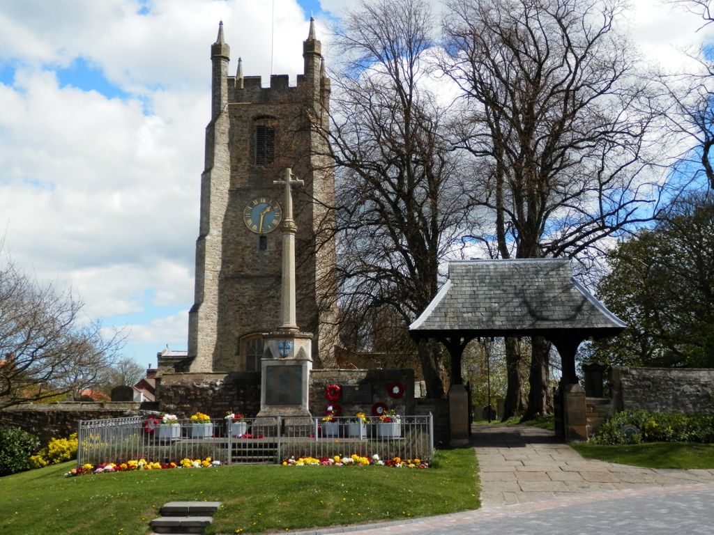 St Edmund Churchyard