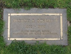August J Schmidt 