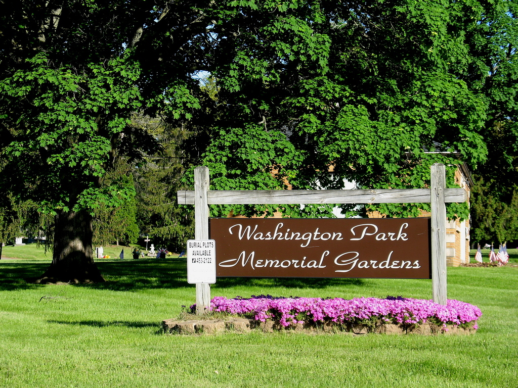 Washington Park Memorial Gardens