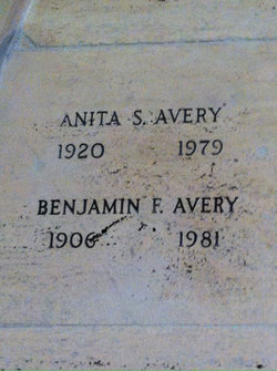 Anita S Avery 