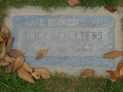 Alice “Aaltje” <I>Coers</I> Scholtens 