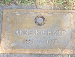 Anne <I>Smith</I> Richard 