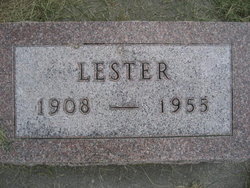 Lester Moore 