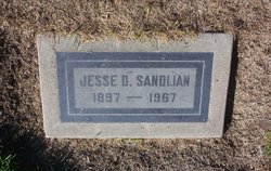 Jesse Dean Sandlian 