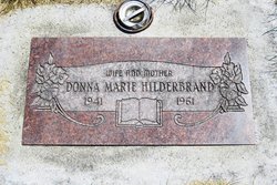 Donna Marie <I>Hoefner</I> Hilderbrand 