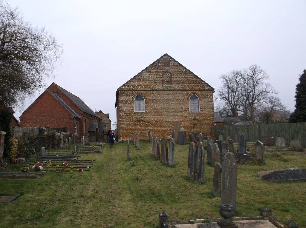 United Reformed Churchyard