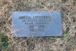 Amelia <I>Martin</I> Lauderback 