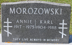 Annie Morozowski 