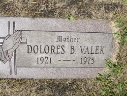 Dolores Betty <I>Sabol</I> Valek 