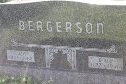 Thea <I>Hagenstad</I> Bergerson 