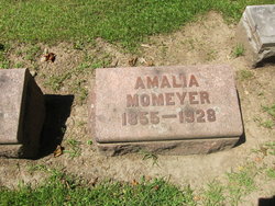 Amelia <I>Hartleb</I> Momeyer 