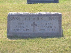 Laura <I>Ratkowski</I> Clark 