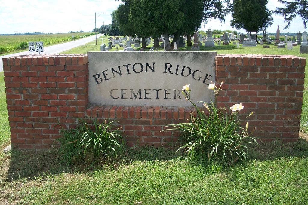 Benton Ridge Cemetery
